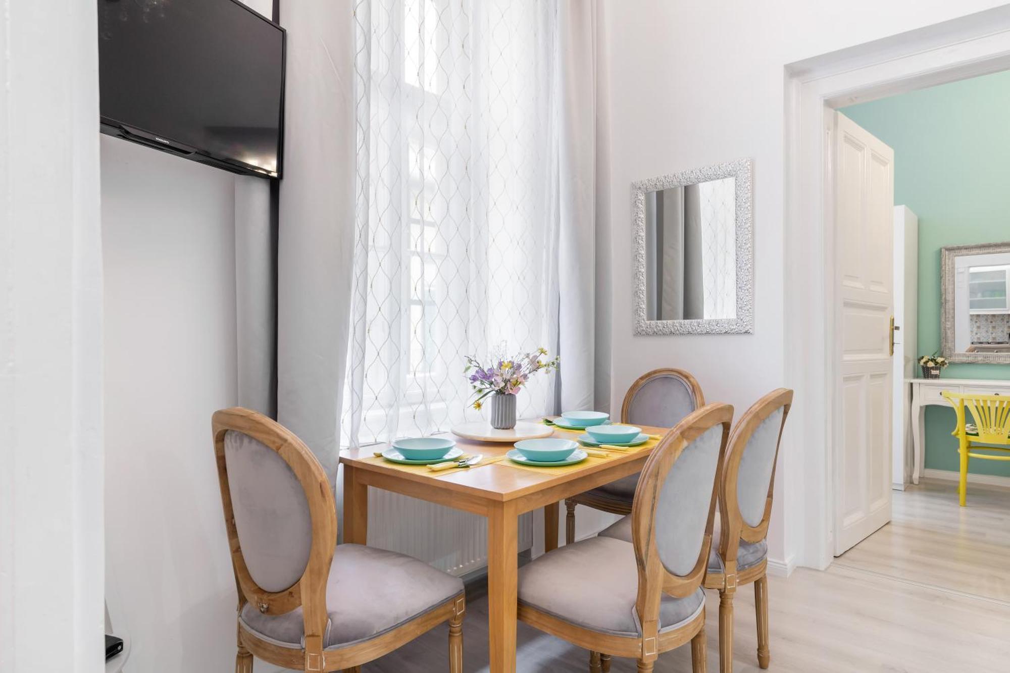 Green Apartment Budapest Eksteriør bilde